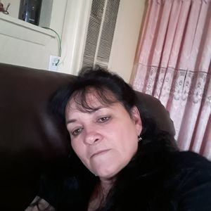 Meet your Posher, Miriam